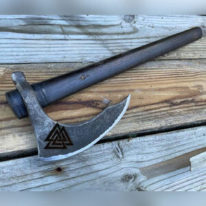 battle-axe