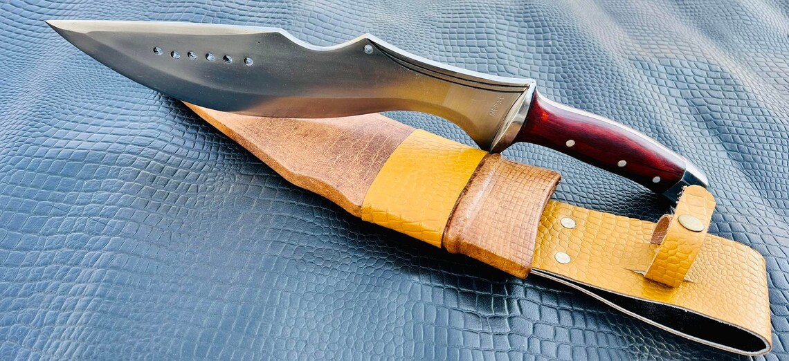 13 inch Eli Heavy Duty Full Tang Chopper Bushcraft Khukuri (Khukri / Kukri)