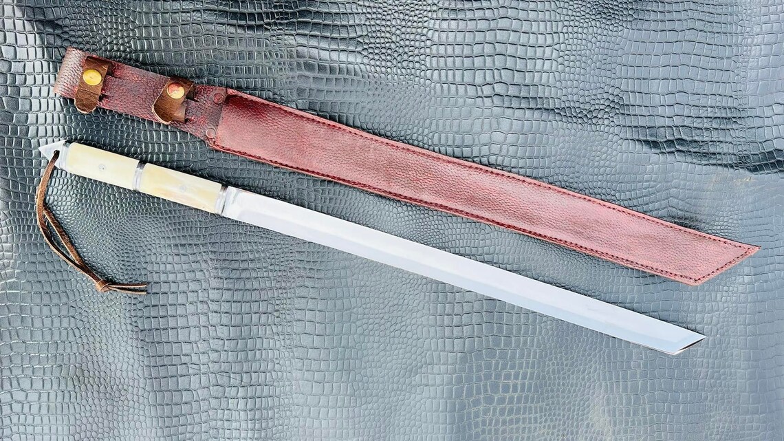 21 inch Yak Bone Handle Tanto Sword