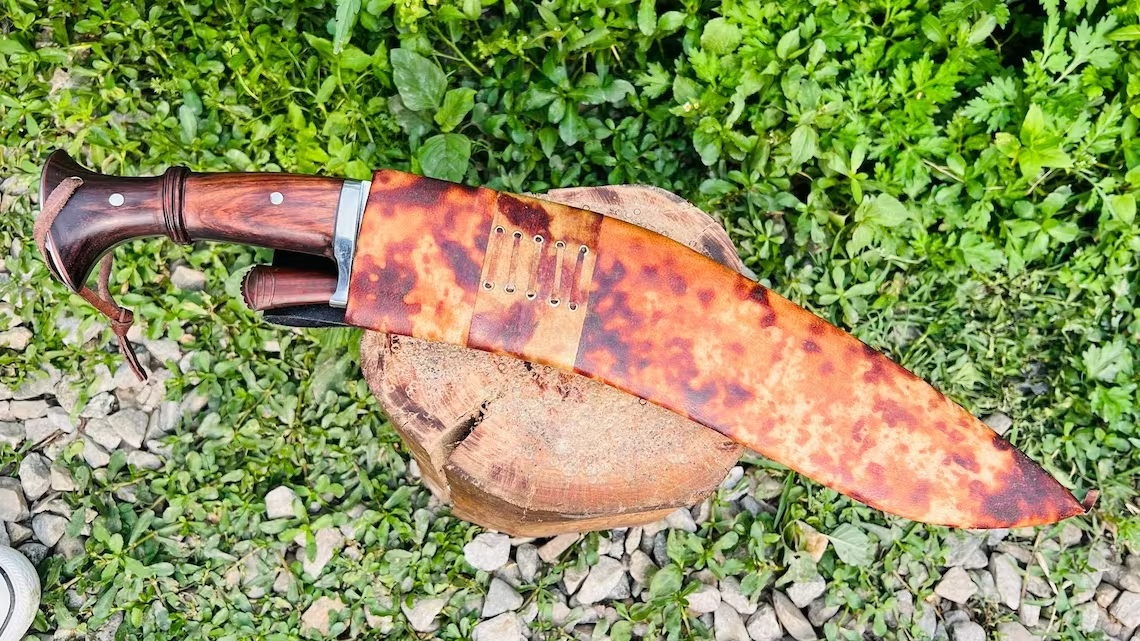 kukri-knives